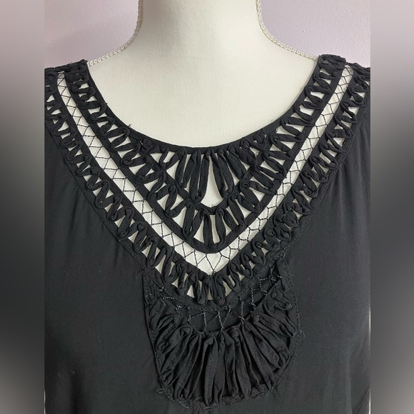 Max Studio Women’s Sleeveless Tank Top,, Size S, Black, Decorative Neckline - Picture 2 of 3